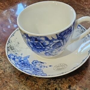 Cup & Saucer